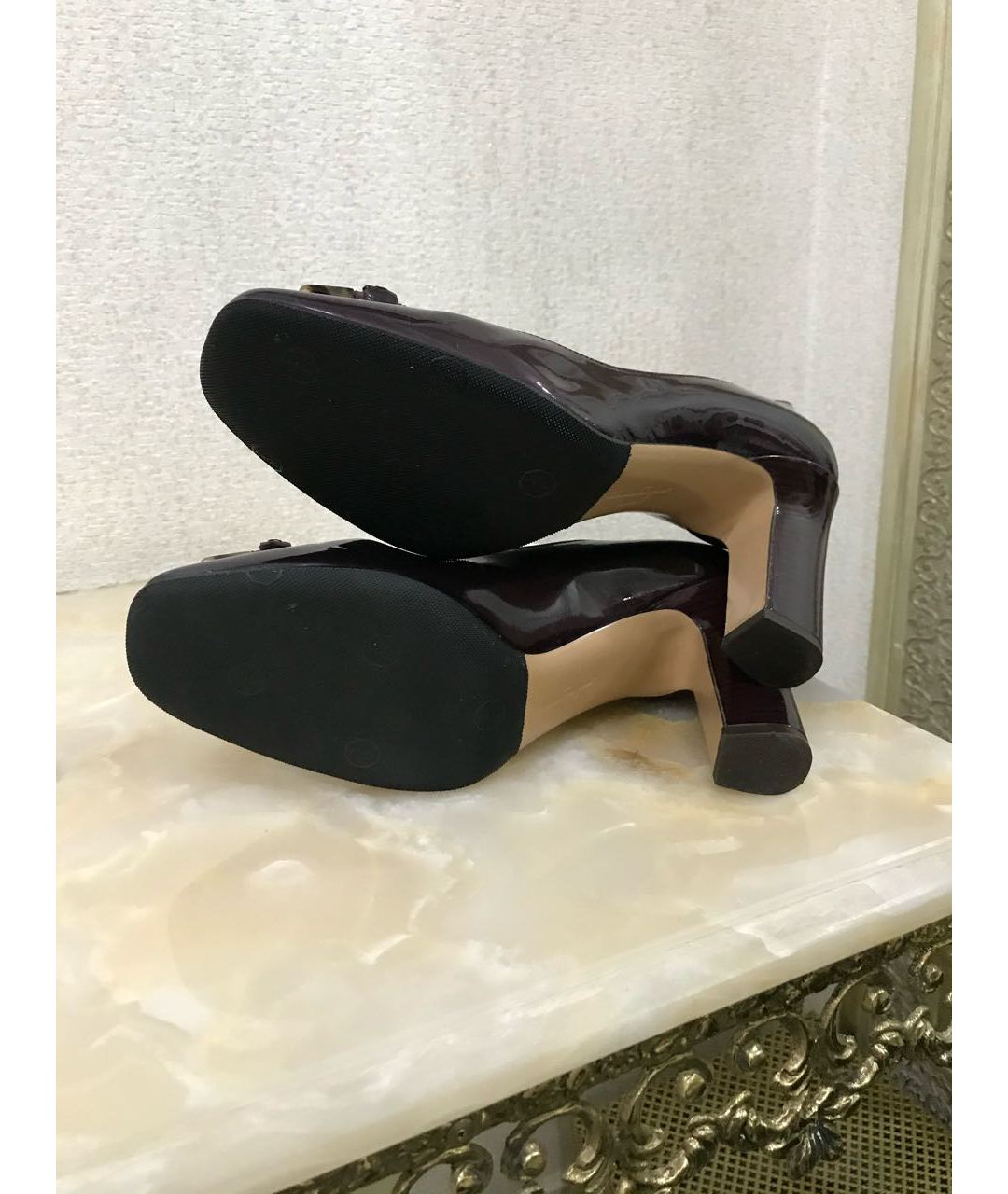 SALVATORE FERRAGAMO Бордовые туфли из лакированной кожи, фото 8