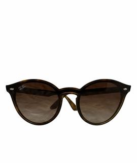 

Солнцезащитные очки RAY BAN