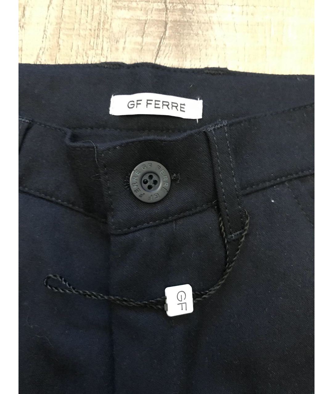 GIANFRANCO FERRE Темно-синие шерстяные брюки и шорты, фото 4