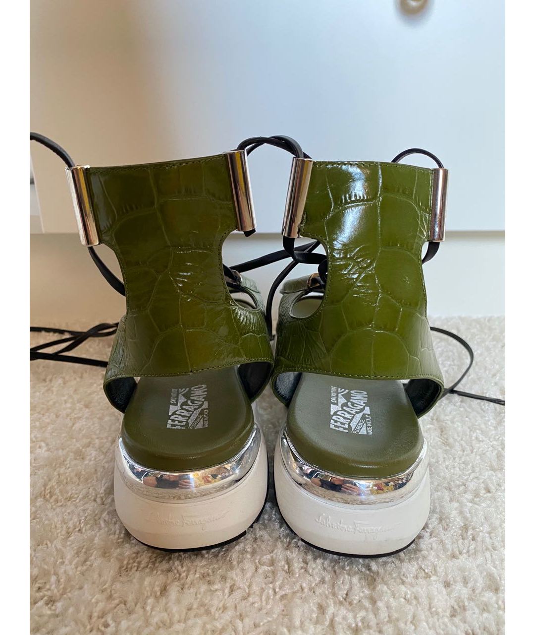 SALVATORE FERRAGAMO Зеленые кожаные сандалии, фото 4