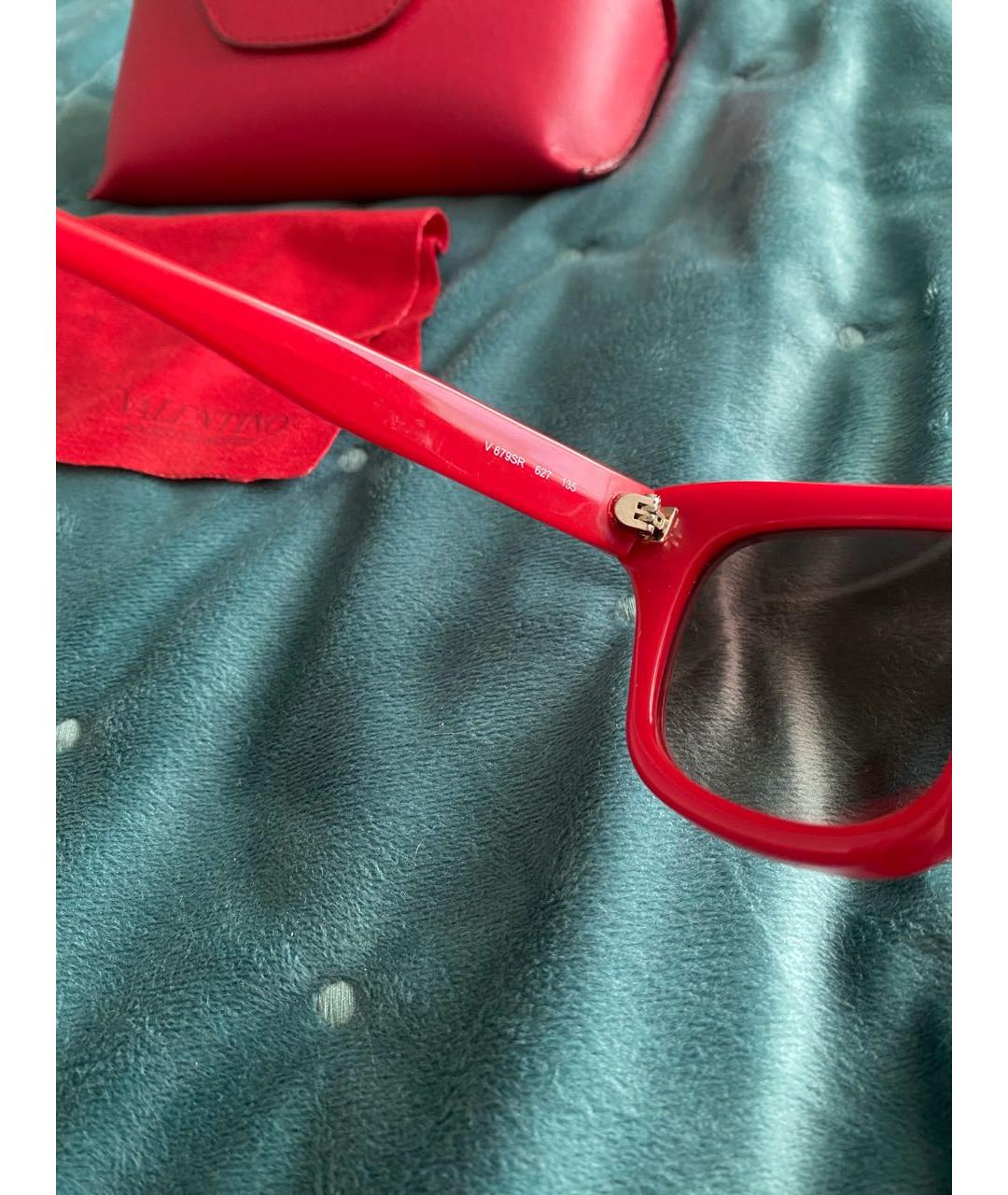 VALENTINO Красные пластиковые солнцезащитные очки, фото 8