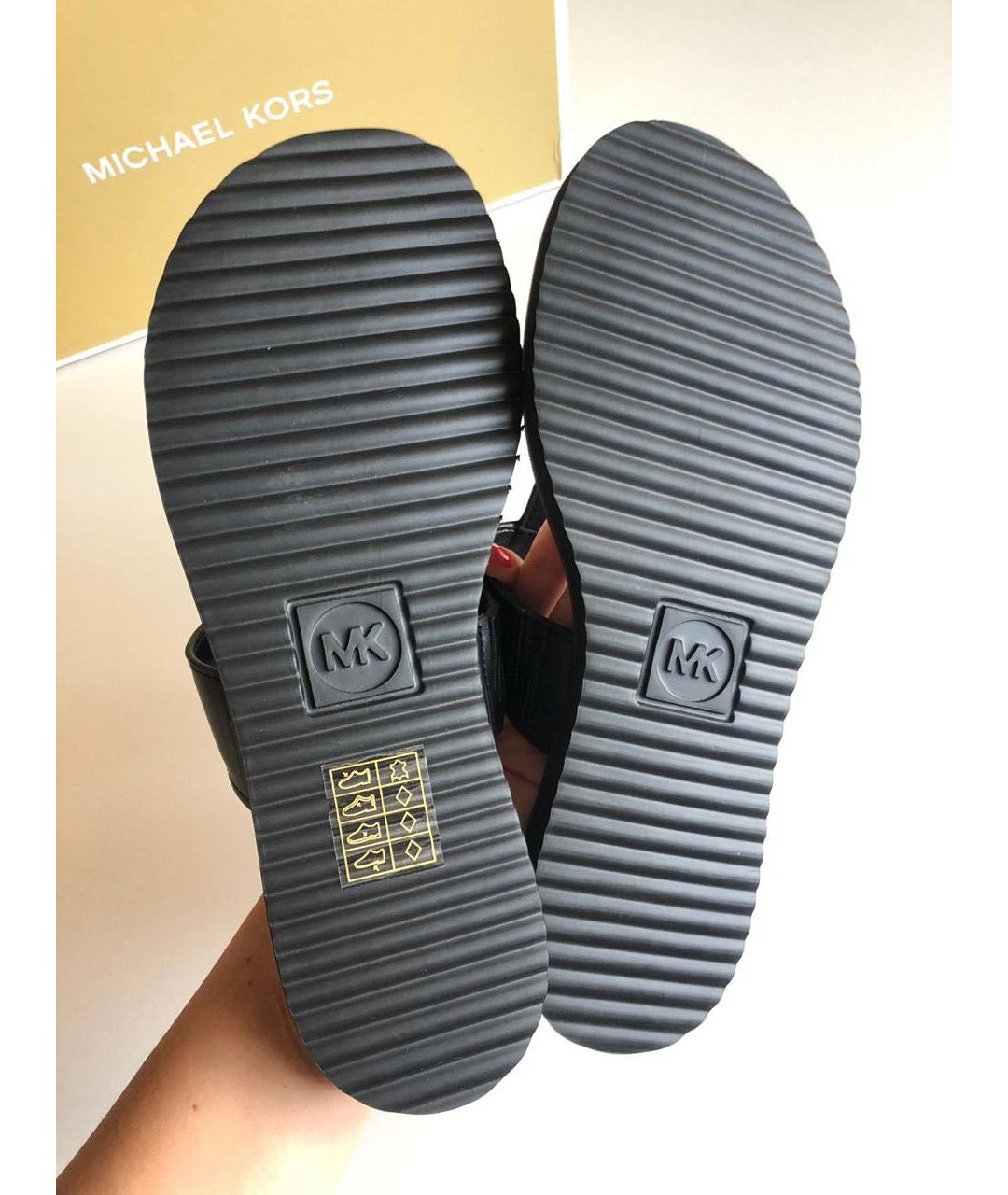 MICHAEL MICHAEL KORS Черные кожаные сандалии, фото 3