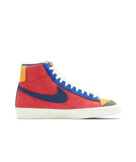 

Кроссовки NIKE