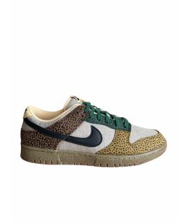 

Низкие кроссовки / кеды NIKE