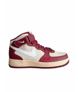 

Высокие кроссовки / кеды NIKE
