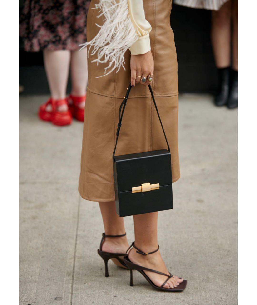 BOTTEGA VENETA Коричневая кожаная сумка через плечо, фото 8