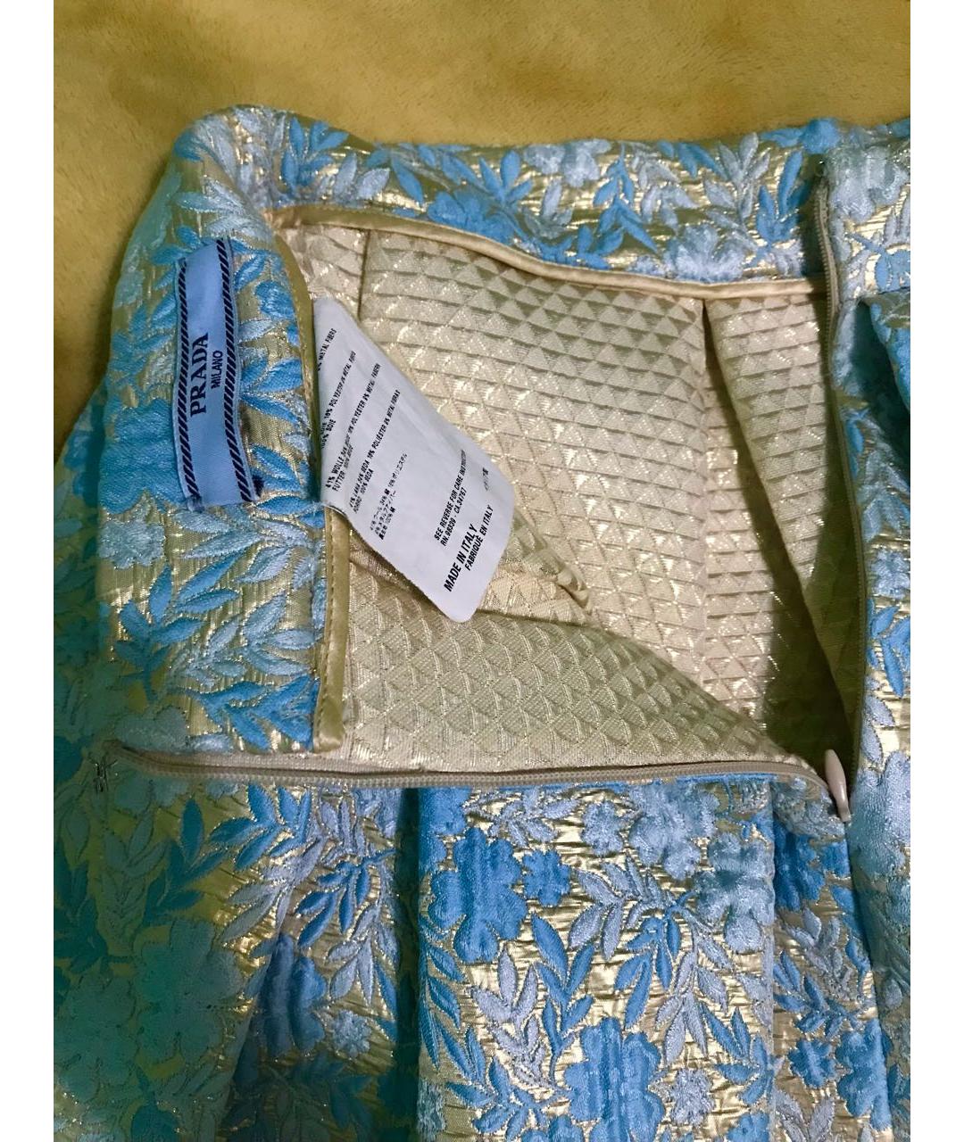 PRADA Голубая шелковая юбка мини, фото 3