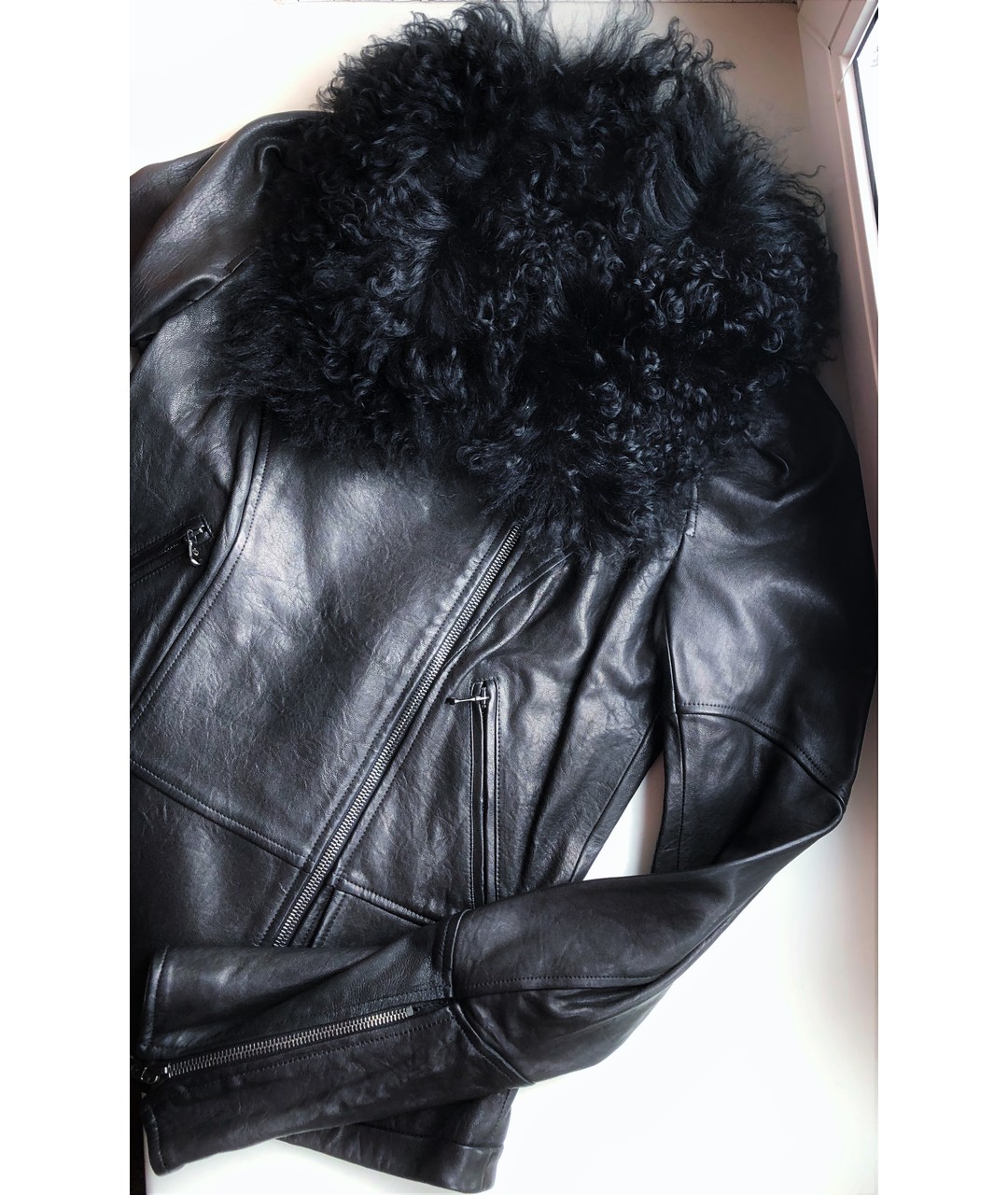 IRFE Черная кожаная куртка, фото 2