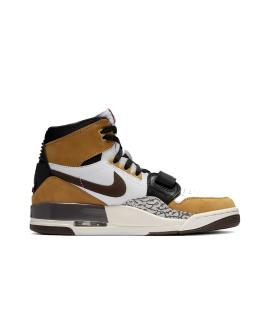 

Высокие кроссовки / кеды JORDAN