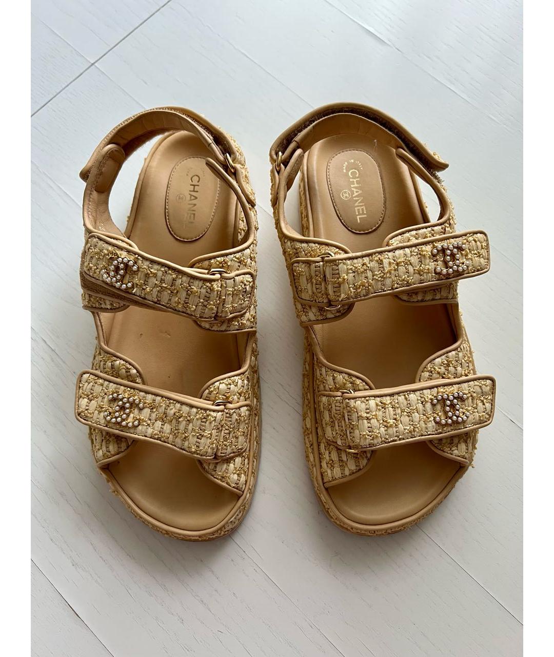 CHANEL Золотые текстильные босоножки, фото 3