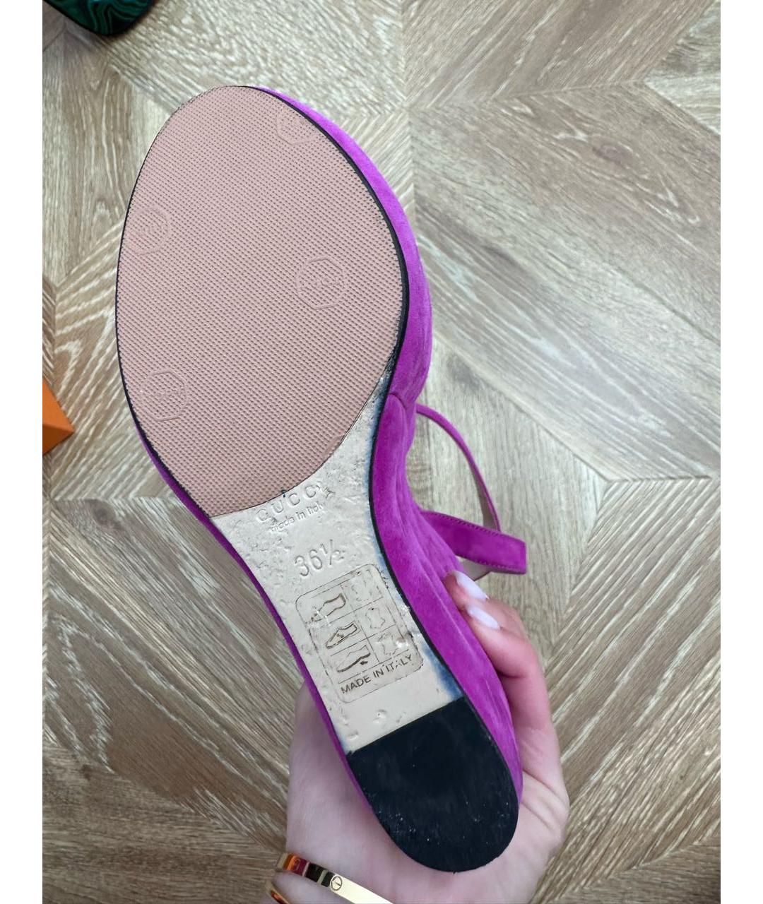 GUCCI Фуксия замшевые босоножки, фото 3