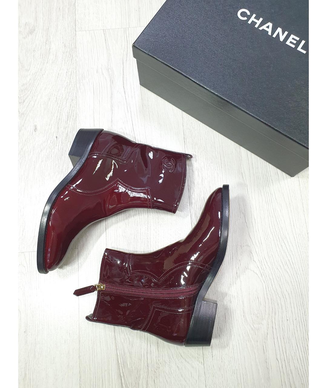 CHANEL Бордовые ботинки из лакированной кожи, фото 7