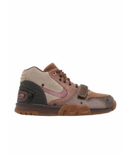 

Высокие кроссовки / кеды NIKE