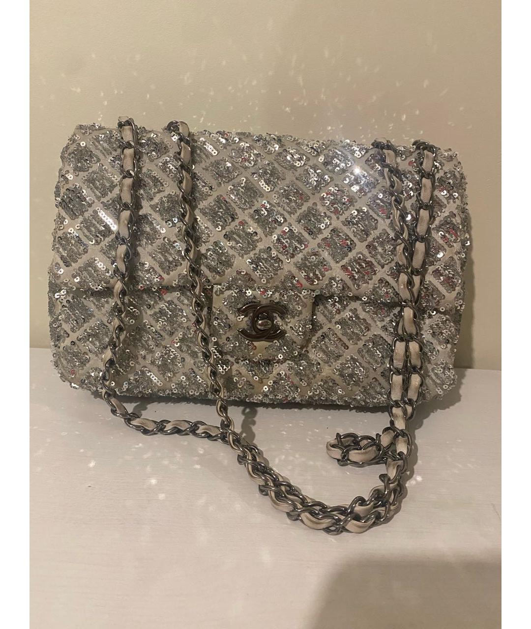 CHANEL Серебряная сумка через плечо, фото 2