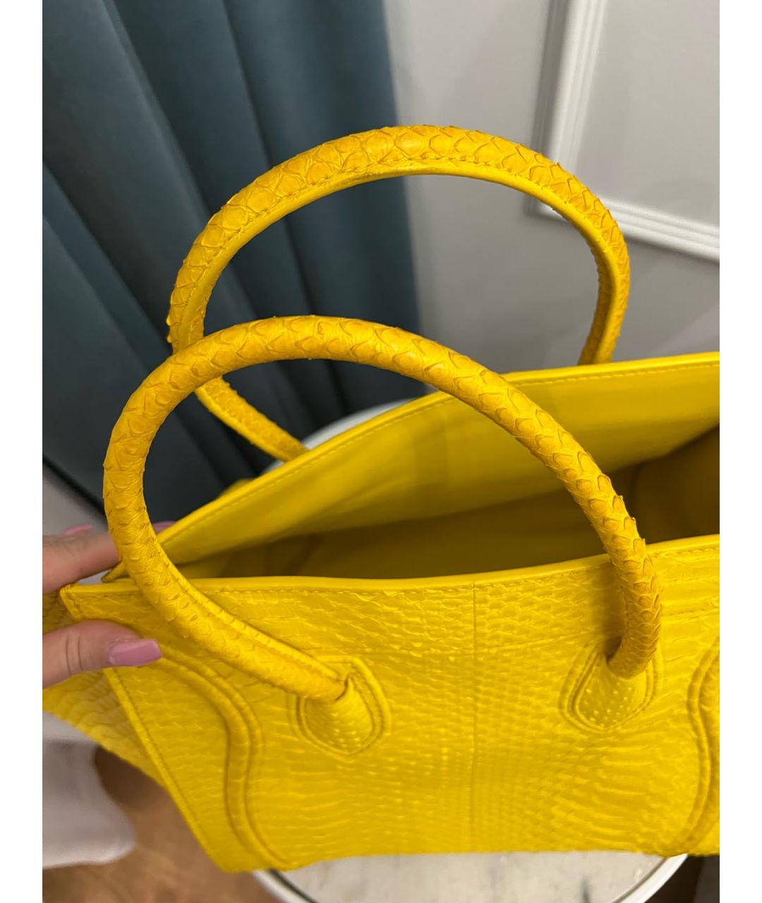CELINE PRE-OWNED Желтая сумка с короткими ручками из экзотической кожи, фото 8