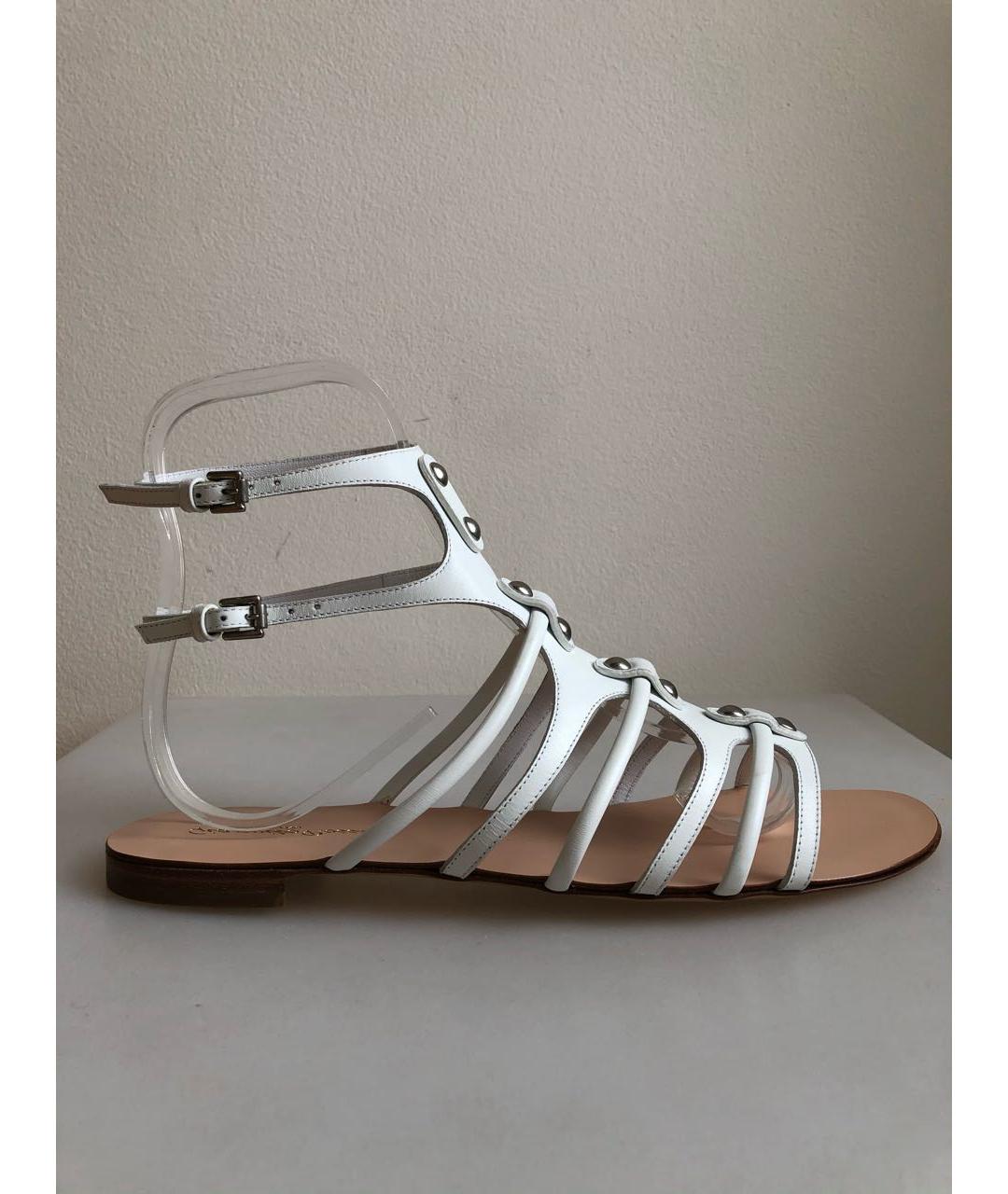 GIANVITO ROSSI Белые кожаные сандалии, фото 6