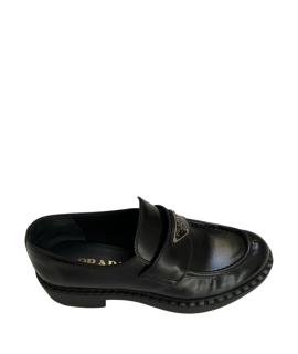 PRADA Лоферы