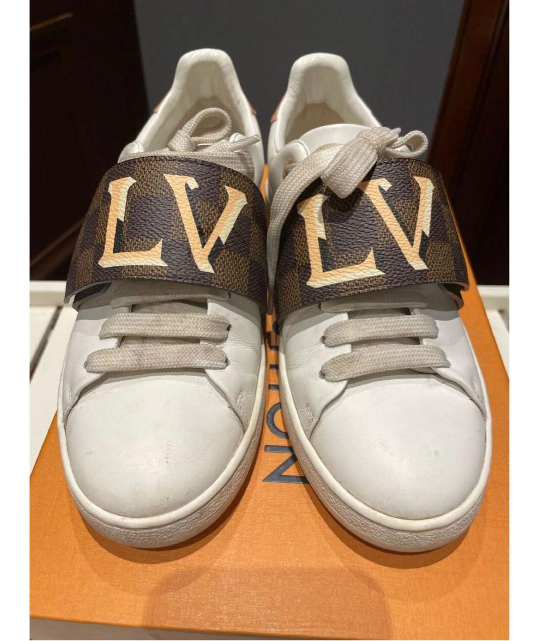 LOUIS VUITTON Белые кожаные кеды, фото 5