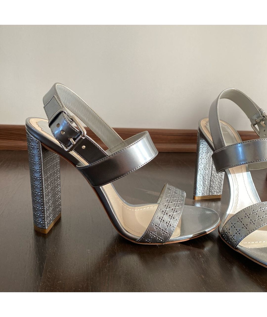 CHRISTIAN DIOR PRE-OWNED Серебряные туфли из лакированной кожи, фото 7