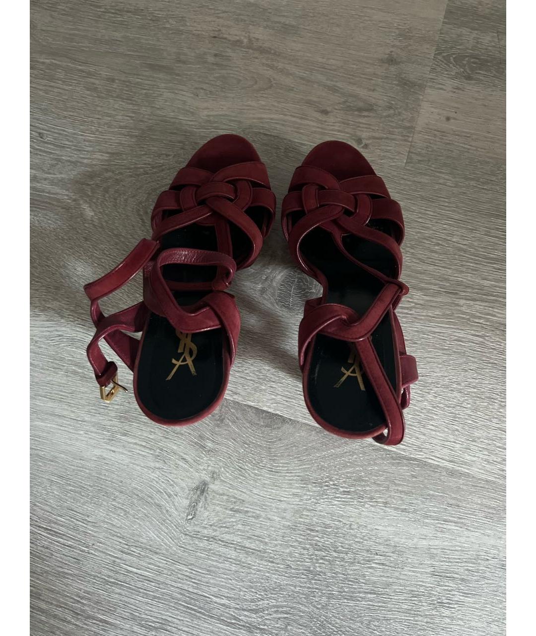 SAINT LAURENT Бордовые замшевые босоножки, фото 3