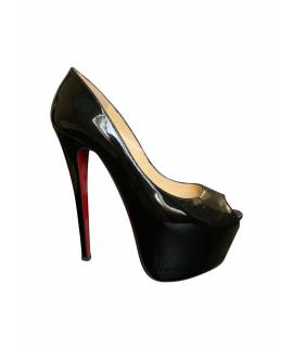 CHRISTIAN LOUBOUTIN Туфли