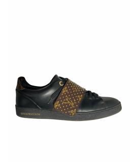LOUIS VUITTON Кеды