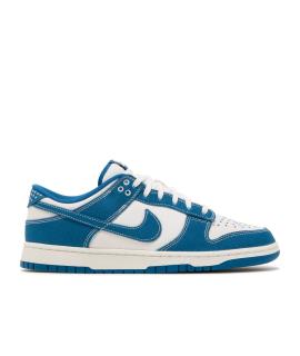 NIKE Кроссовки