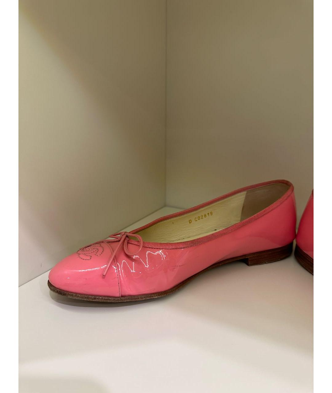 CHANEL PRE-OWNED Розовые балетки из лакированной кожи, фото 6