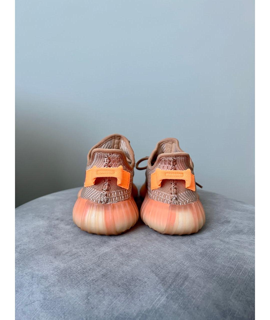 ADIDAS YEEZY Коралловые текстильные кроссовки, фото 4