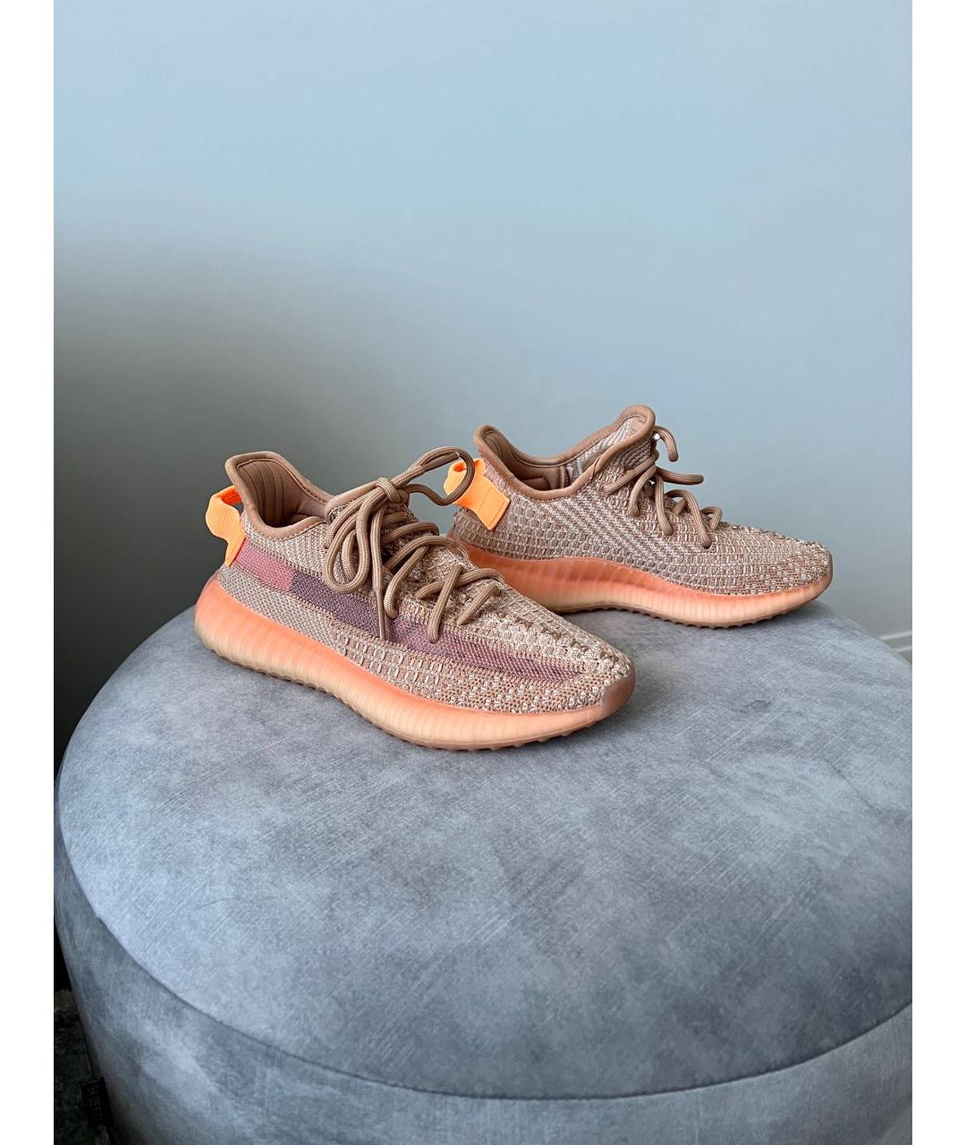 ADIDAS YEEZY Коралловые текстильные кроссовки, фото 3