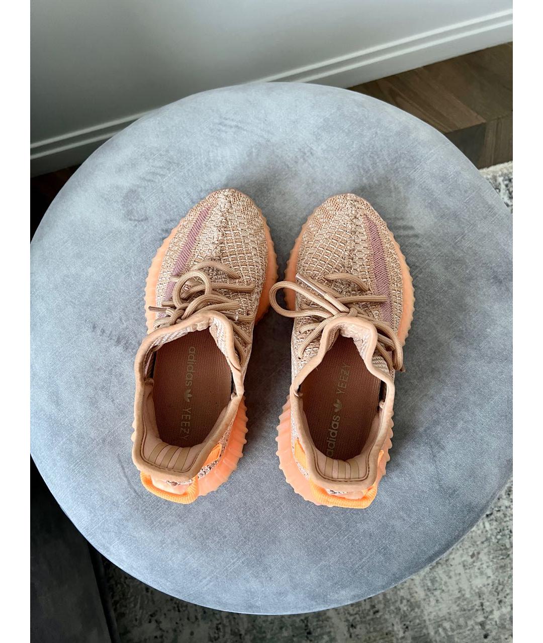 ADIDAS YEEZY Коралловые текстильные кроссовки, фото 5