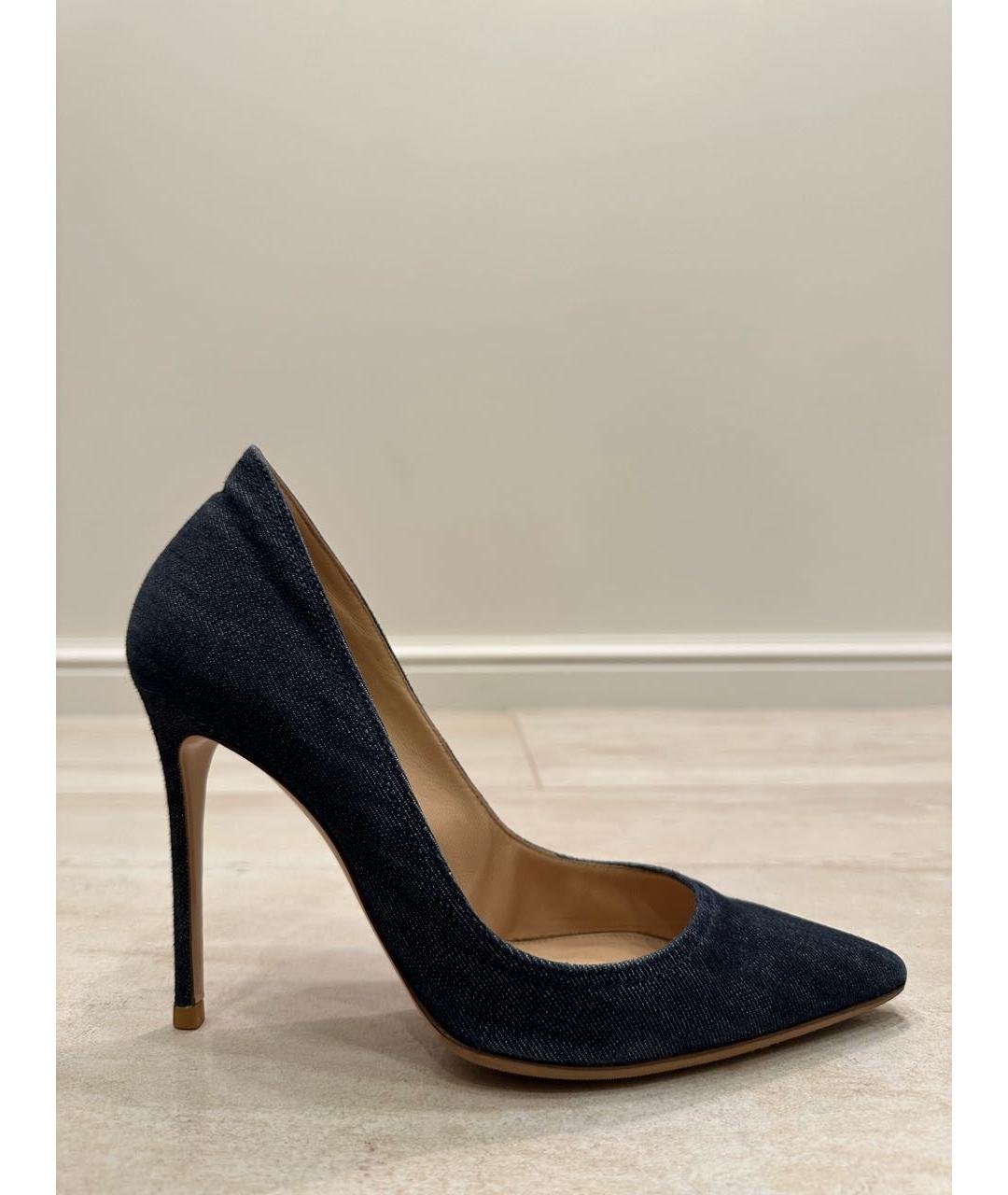 GIANVITO ROSSI Темно-синие текстильные туфли, фото 6