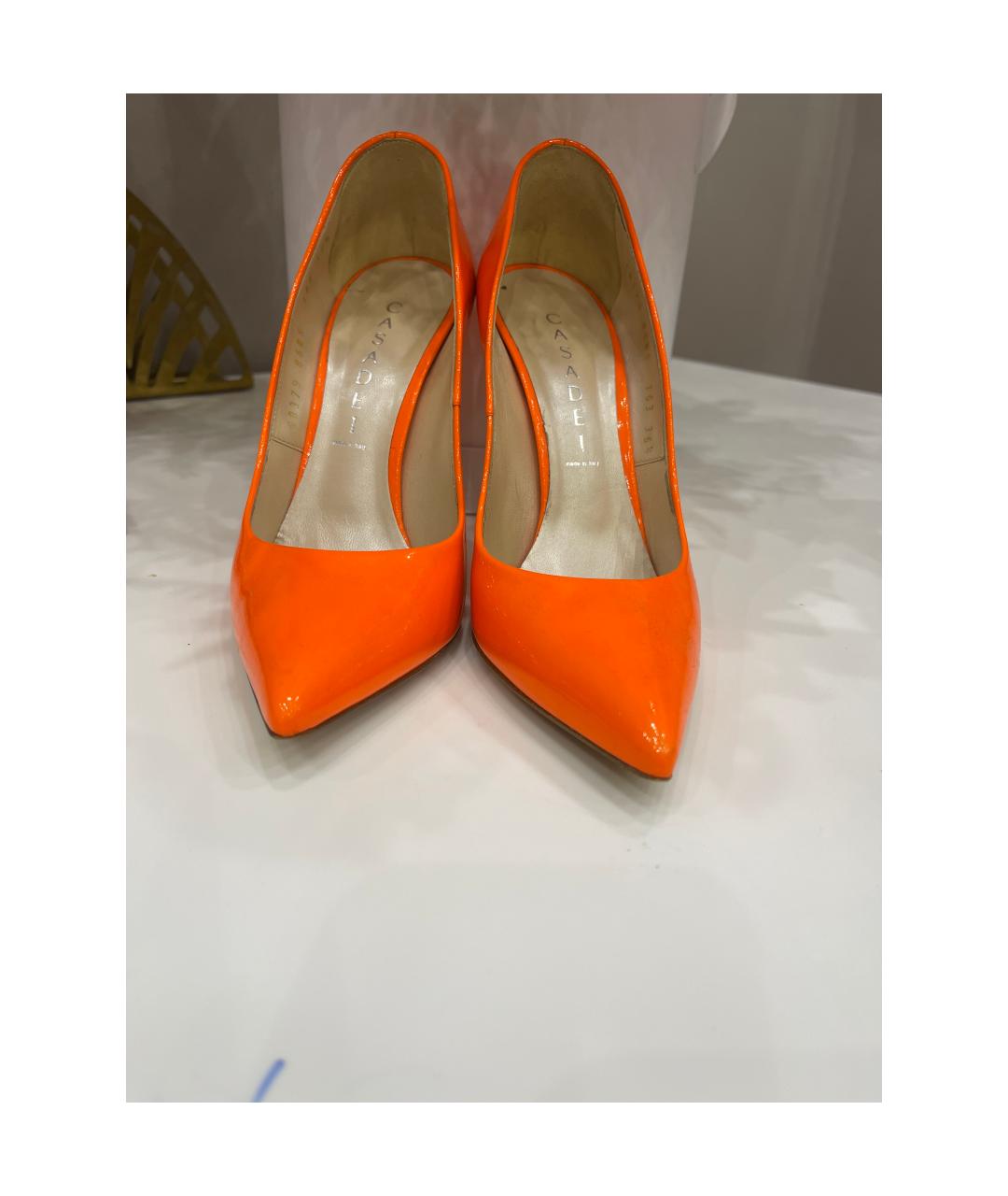 CASADEI Оранжевое свадебные туфли на высоком каблуке из лакированной кожи, фото 2