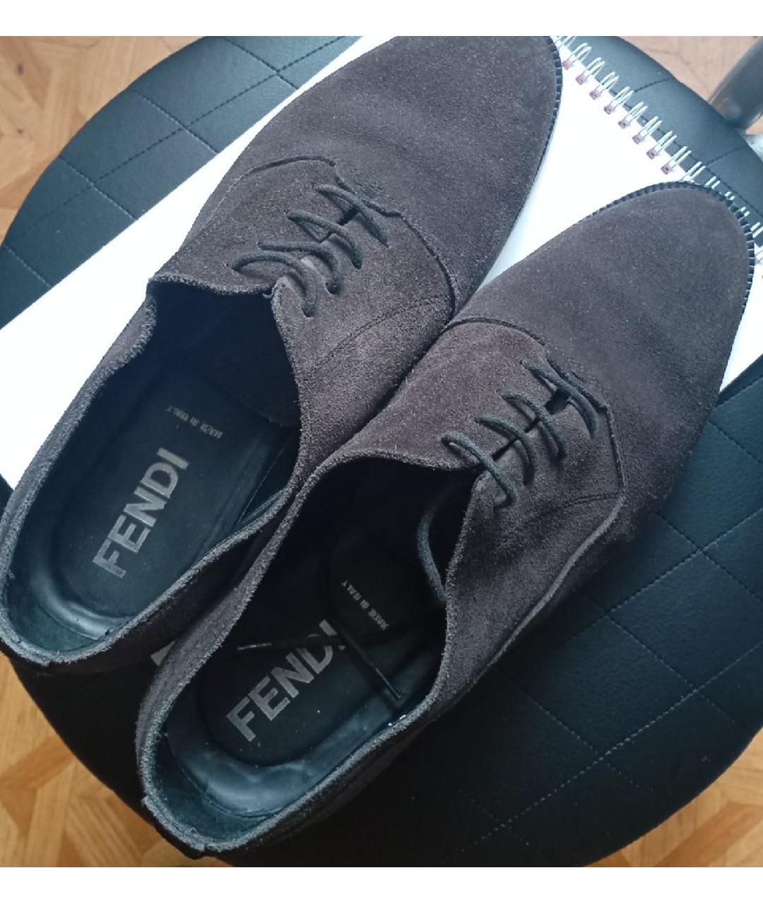 FENDI Коричневые замшевые туфли, фото 6
